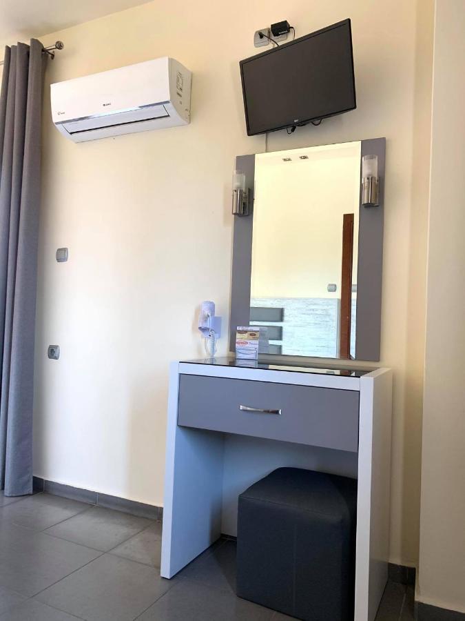 Αφροδίτη Hotel Neon Rysion Eksteriør billede