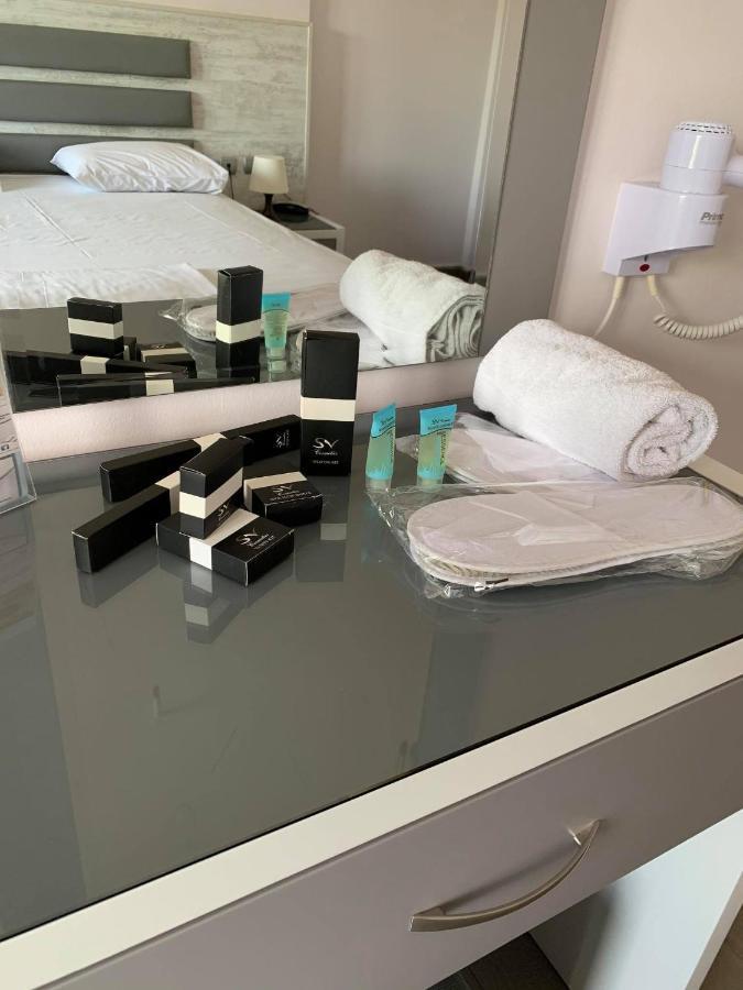 Αφροδίτη Hotel Neon Rysion Eksteriør billede