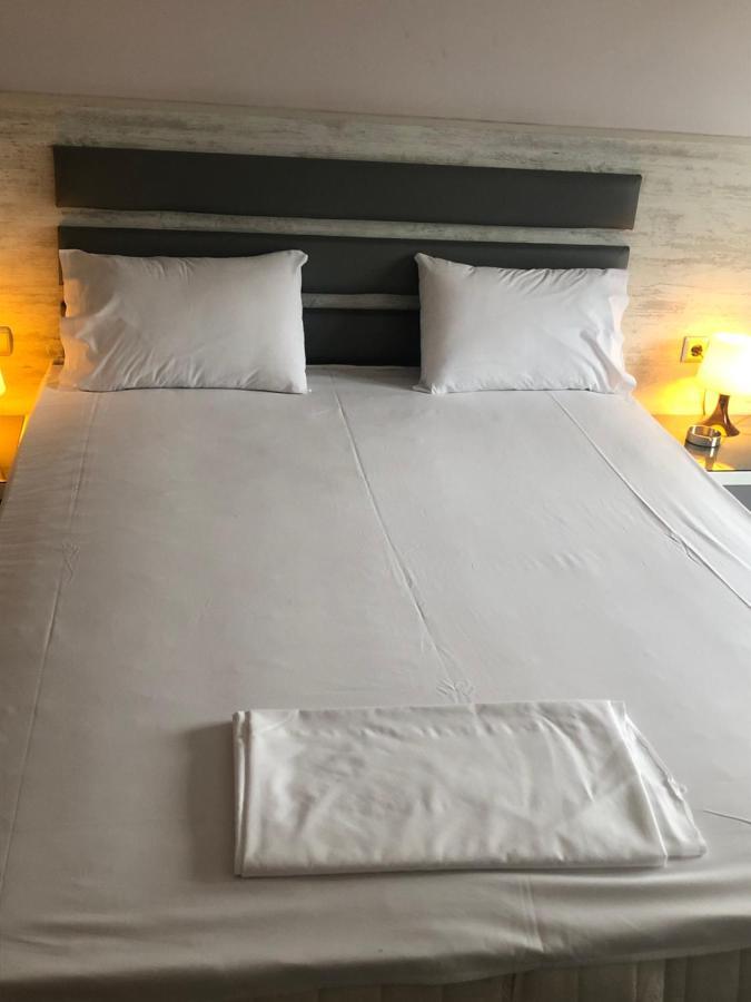 Αφροδίτη Hotel Neon Rysion Eksteriør billede