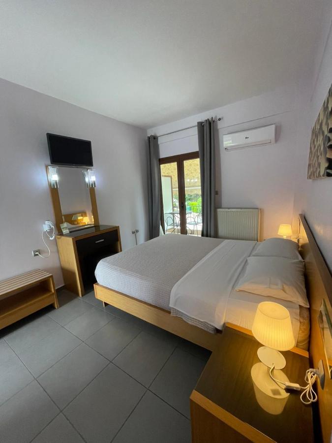 Αφροδίτη Hotel Neon Rysion Eksteriør billede